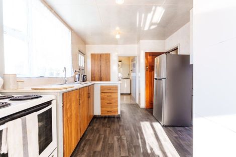 Photo of property in 17 Royal Crescent, Saint Kilda, Dunedin, 9012