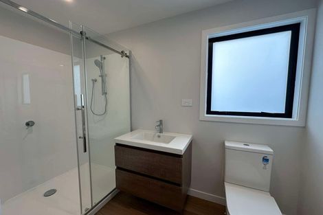 Photo of property in 36c Oxford Crescent, Ebdentown, Upper Hutt, 5018