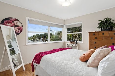 Photo of property in 176 Otumoetai Road, Brookfield, Tauranga, 3110