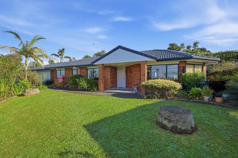 Photo of property in 5 Rose Court, Orewa, 0931