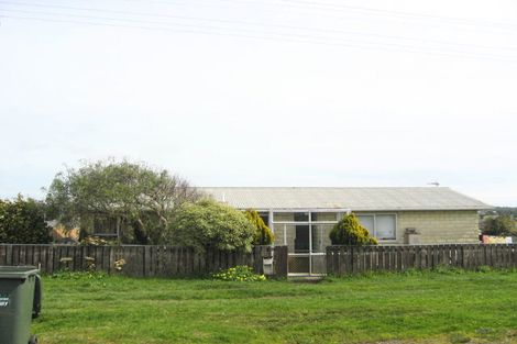 Photo of property in 65 Seymour Street, Waitara, 4320