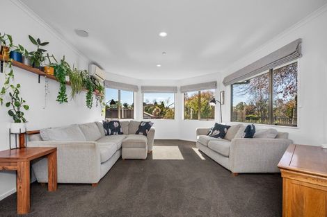 Photo of property in 2 Autumn Place, Ohauiti, Tauranga, 3112
