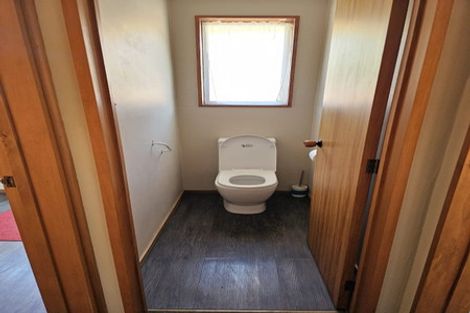 Photo of property in 97 Racecourse Road, Sockburn, Christchurch, 8042