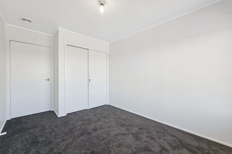 Photo of property in 1/79 Prince Regent Drive, Half Moon Bay, Auckland, 2012