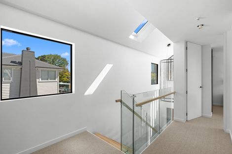 Photo of property in 146a Straven Road, Fendalton, Christchurch, 8014