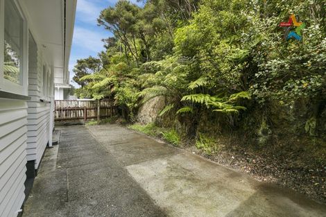 Photo of property in 165 Wellington Road, Wainuiomata, Lower Hutt, 5014