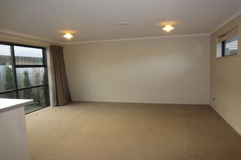 Photo of property in 8/108 Old Farm Road, Hamilton East, Hamilton, 3216