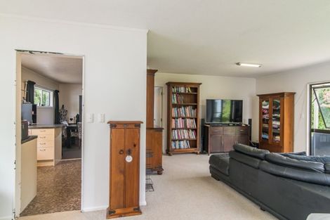 Photo of property in 50 Nimmo Avenue, Waikanae, 5036