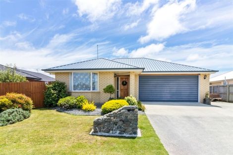 Photo of property in 4 Parkinson Place, Woodend, 7610