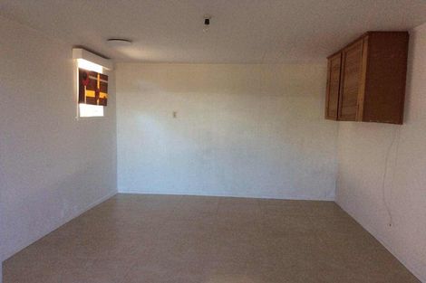 Photo of property in 10 Dunraven Place, Torbay, Auckland, 0630