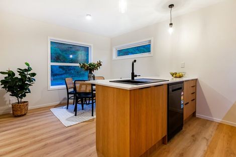 Photo of property in 52a Khandallah Road, Ngaio, Wellington, 6035