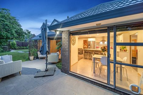 Photo of property in 18 Vanderbilt Place, Halswell, Christchurch, 8025