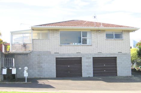 Photo of property in 1/18 Tay Street, Mount Maunganui, 3116