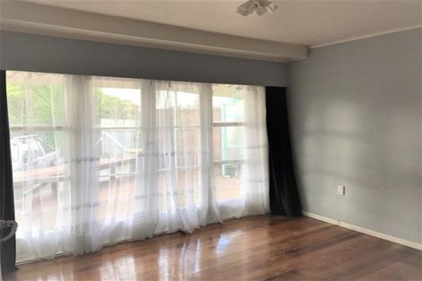 Photo of property in 31 Evans Road, Weymouth, Auckland, 2103