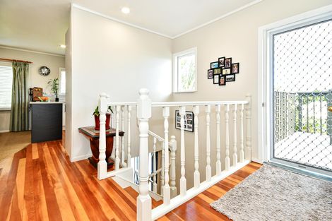 Photo of property in 21 Clark Road, Pahurehure, Papakura, 2113