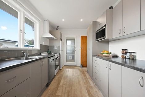 Photo of property in 7 Matthews Crescent, Melville, Hamilton, 3206