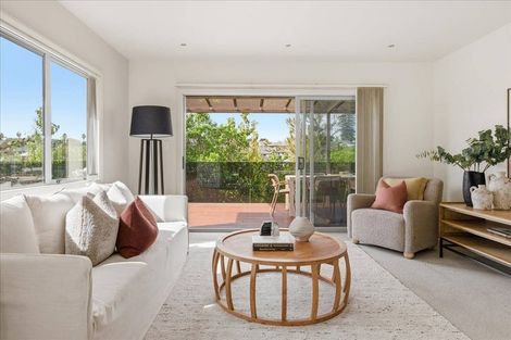 Photo of property in 11 Southill Way, Pyes Pa, Tauranga, 3112