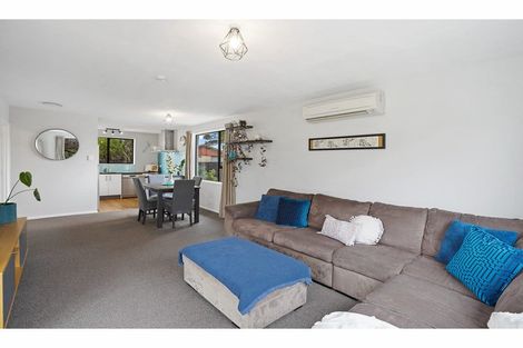 Photo of property in 17a Chadbury Street, Parklands, Christchurch, 8083