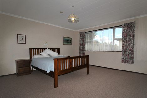 Photo of property in 1 Hart Place, Bridge Hill, Alexandra, 9320