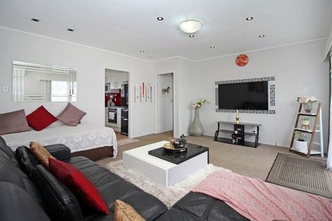 Photo of property in 5/68 Rangitoto Road, Papatoetoe, Auckland, 2025