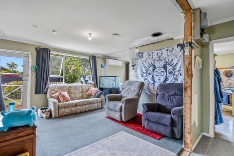 Photo of property in 37 Queen Street, Otautau, 9610