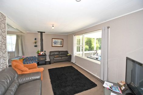 Photo of property in 17 Pakiri Road, Leigh, Warkworth, 0985