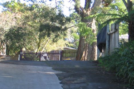 Photo of property in 9 Paewai Road, Glen Eden, Auckland, 0602