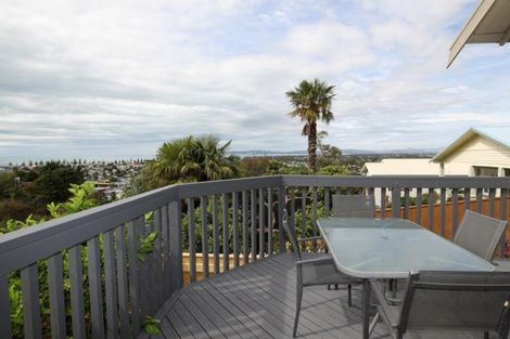 Photo of property in 23 Guys Hill Road, Hospital Hill, Napier, 4110