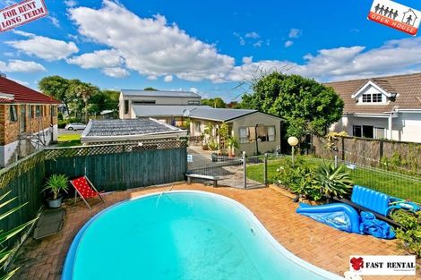 Photo of property in 1/39 Rangitoto Terrace, Milford, Auckland, 0620