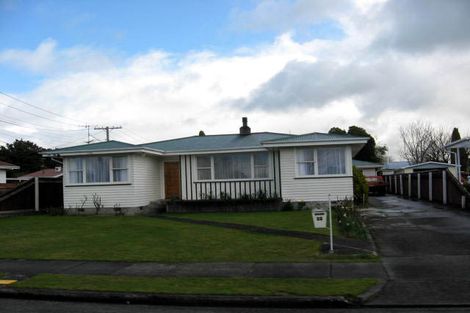 Photo of property in 27 Freyberg Street, Solway, Masterton, 5810