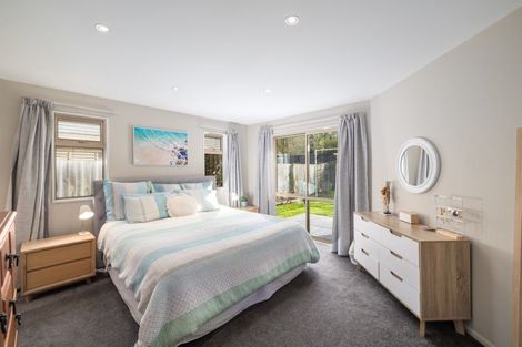 Photo of property in 49 Birkdale Drive, Shirley, Christchurch, 8061