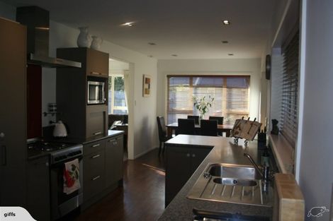 Photo of property in 17 Centaurus Road, Cashmere, Christchurch, 8022