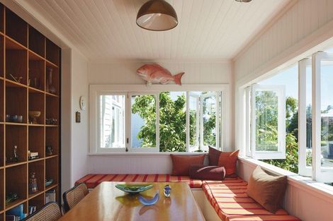 Photo of property in 72 West End Road, Westmere, Auckland, 1022
