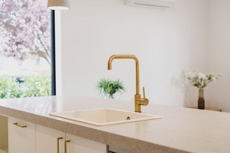 Photo of property in 1a Dey Street, Mosgiel, 9024