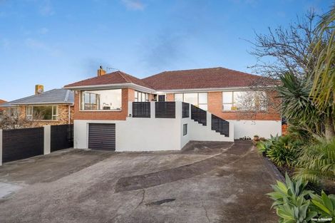Photo of property in 65 Macleans Road, Bucklands Beach, Auckland, 2014