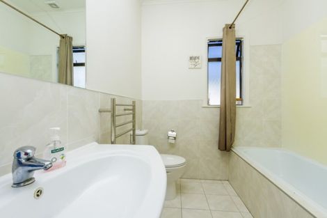 Photo of property in 139 Deep Creek Road, Torbay, Auckland, 0630