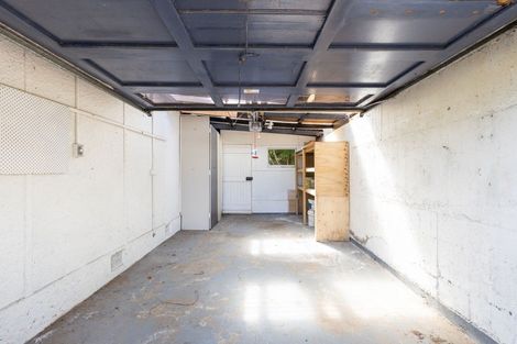 Photo of property in 65 Paynters Avenue, Strandon, New Plymouth, 4312