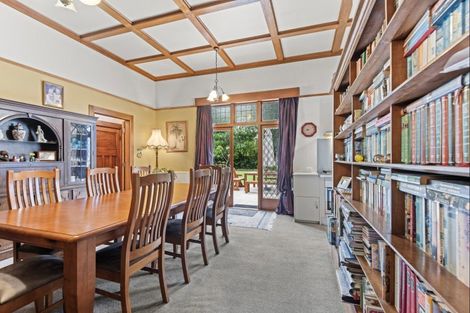 Photo of property in 43 Rainforth Street, Roslyn, Palmerston North, 4414