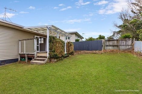 Photo of property in 29 Endeavour Street, Marfell, New Plymouth, 4310