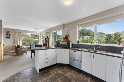Photo of property in 53 Waipounamu Drive, Kelson, Lower Hutt, 5010
