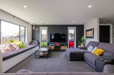 Photo of property in 77 Freedom Drive, Kelvin Grove, Palmerston North, 4414