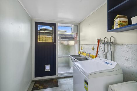 Photo of property in 2 Ontario Street, Kingston, Wellington, 6021