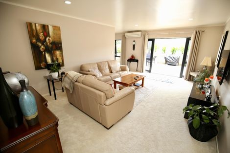 Photo of property in 215 Grandview Road, Grandview Heights, Hamilton, 3200