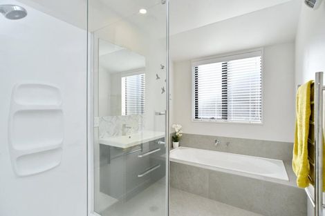 Photo of property in 8 Guyon Street, Marshland, Christchurch, 8083