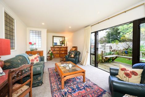 Photo of property in 19 Ashburn Lane, Awapuni, Palmerston North, 4412