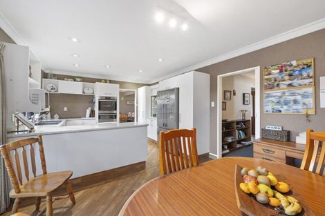 Photo of property in 42 Harvey Street, Waipahihi, Taupo, 3330