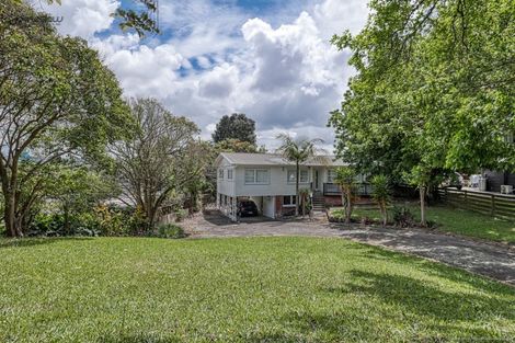 Photo of property in 140 Edmonton Road, Te Atatu South, Auckland, 0610