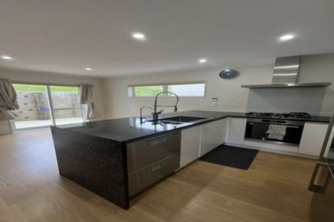 Photo of property in 37 Stockport Grove, Churton Park, Wellington, 6037