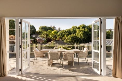 Photo of property in 19 Buckingham Place, Bethlehem, Tauranga, 3110