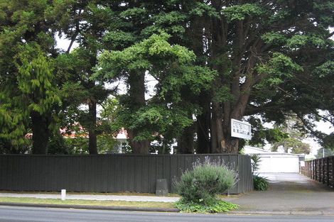 Photo of property in 433 Great South Road, Opaheke, Papakura, 2113